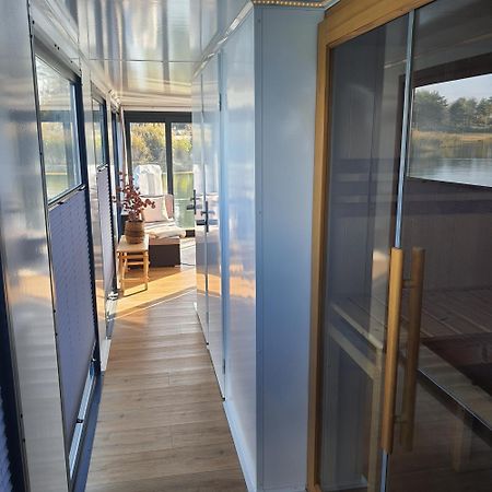 Schwimmendes Ferienhaus Sky Elsterheide Dış mekan fotoğraf